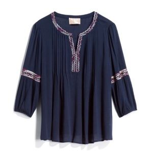 Skies Are Blue Elettra Embroidered Top Small